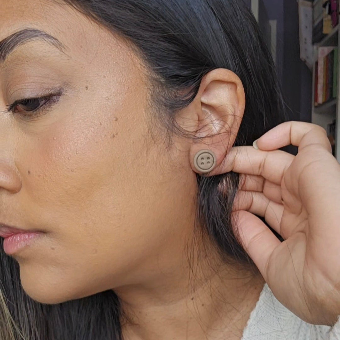 Button Studs Neutral Matte