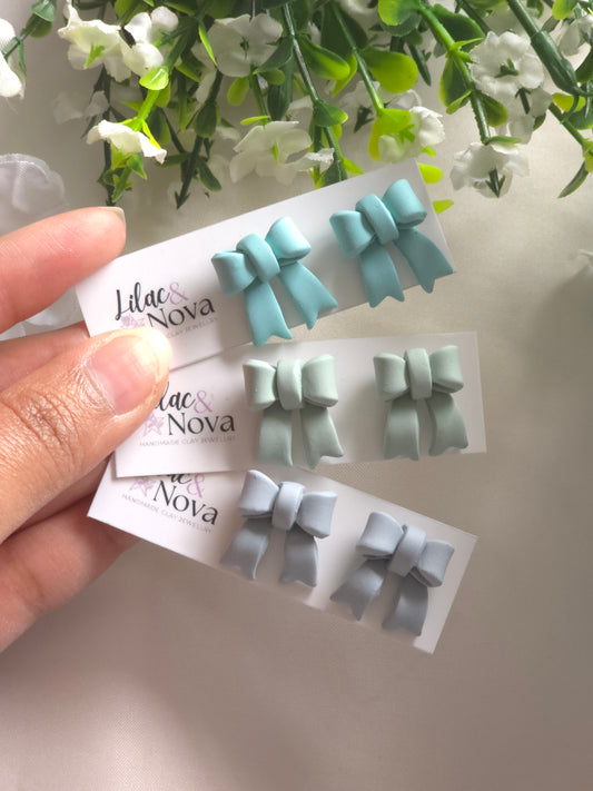 Green Classic Petite Pastel Bow Stud