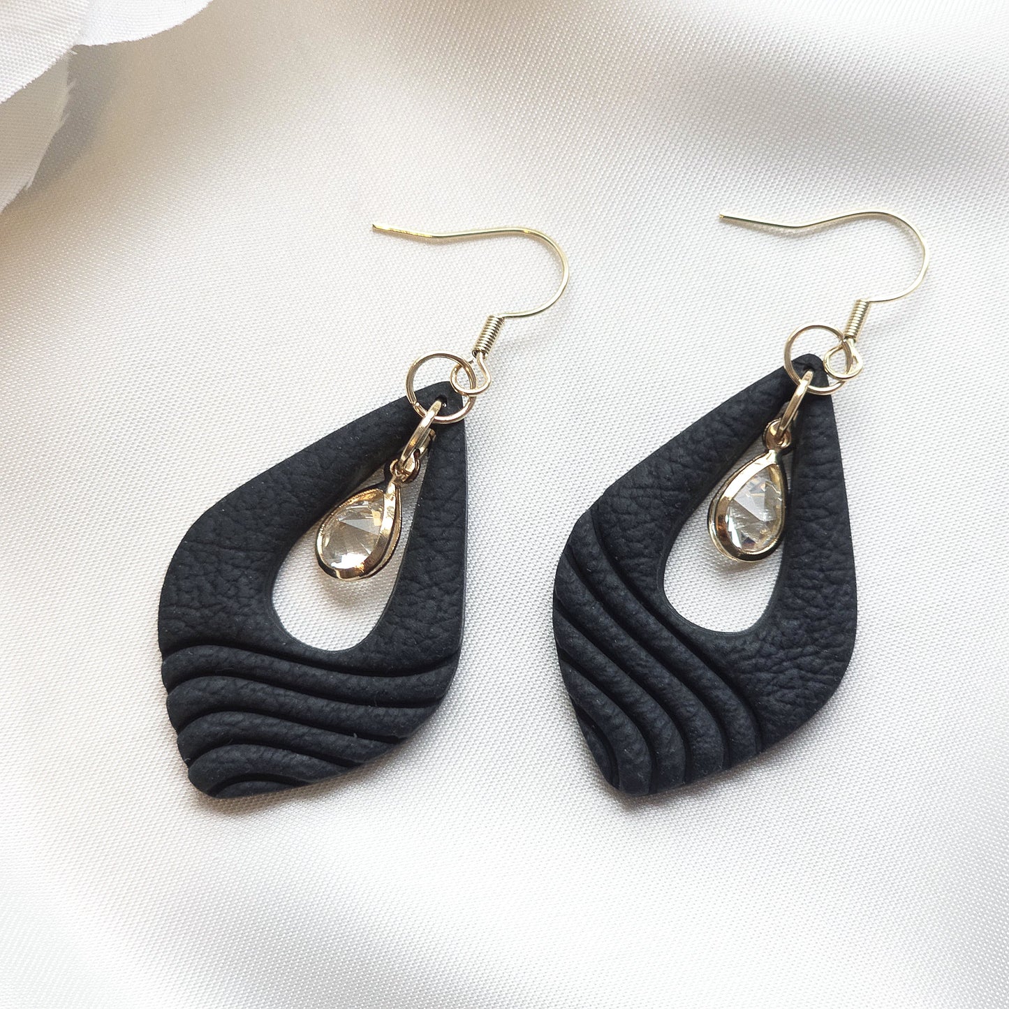 Luna Black Gem Accent Drop Earring